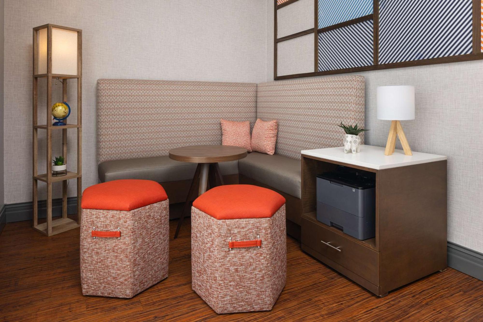 Hampton Inn Fairmont מראה חיצוני תמונה
