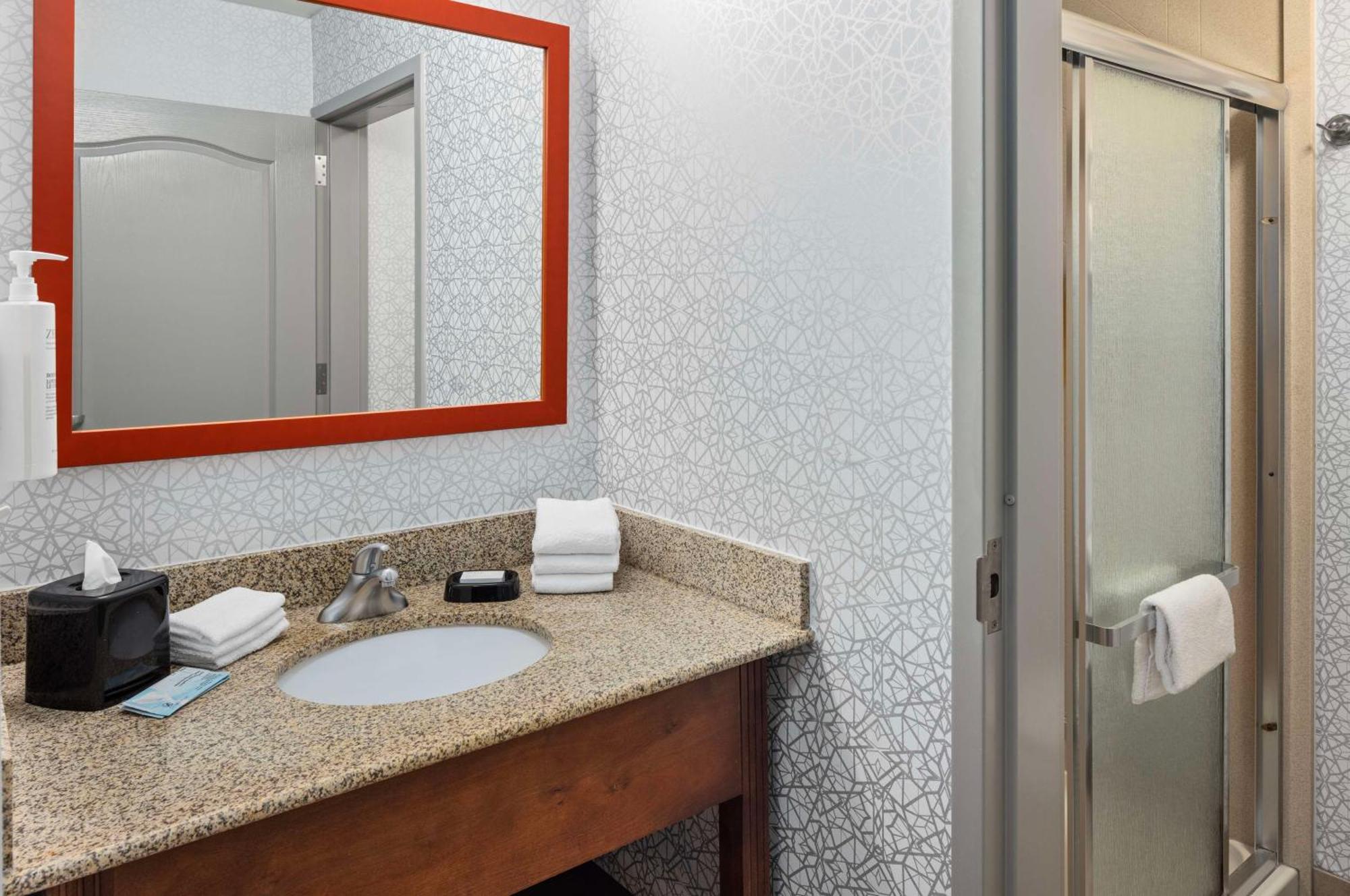 Hampton Inn Fairmont מראה חיצוני תמונה